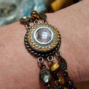 Bracelet tigers eye /crystals NWT 2 n 1